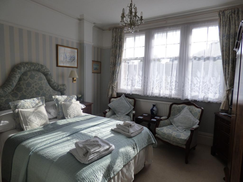 Brayscroft House Hotel อีสต์บอร์น ภายนอก รูปภาพ